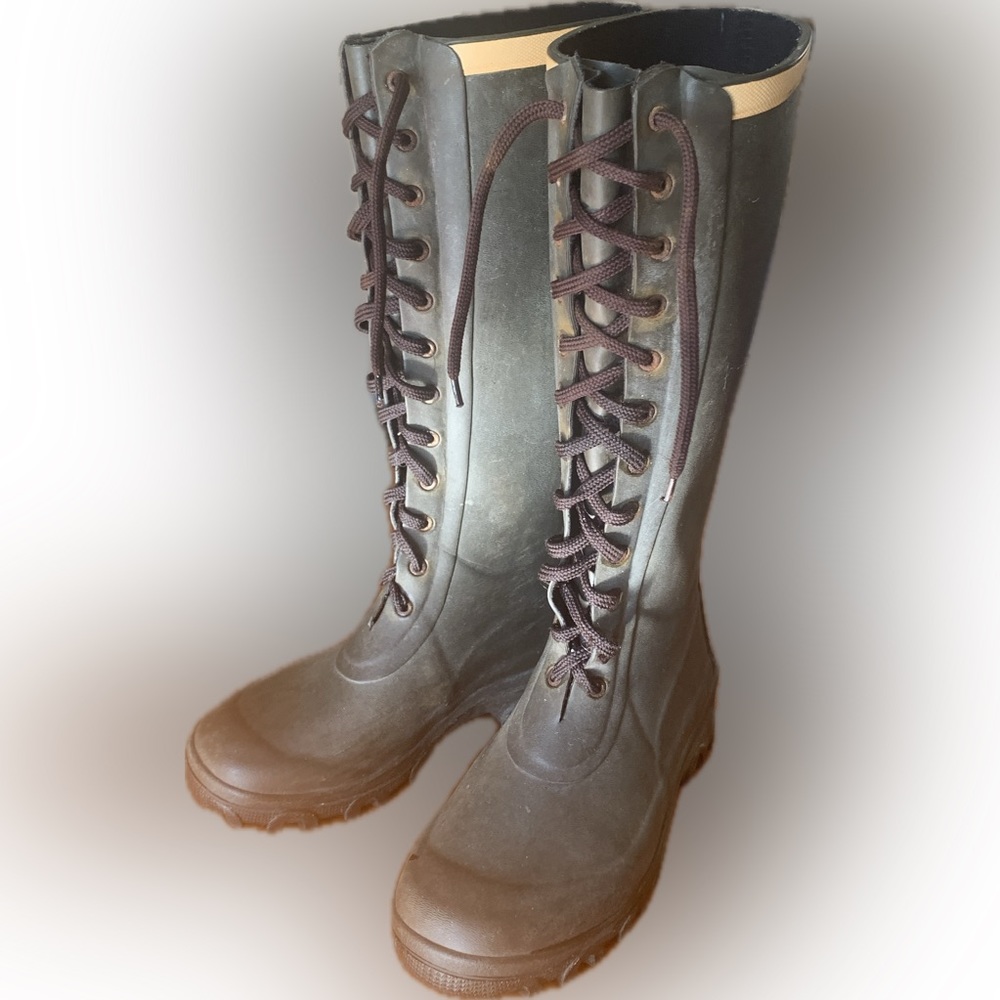Tretorn women’s lace up rubber Rain Boots Size 7.5 (37 EU size)